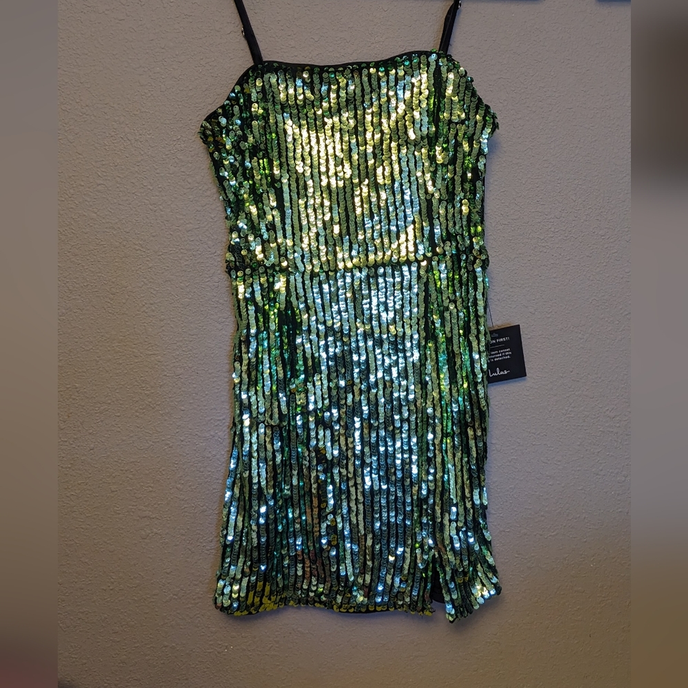 NWT Lulu's Green Sequin Bodycon mini dress - M